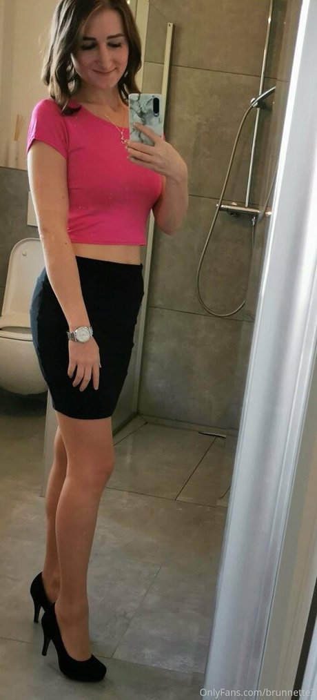 brunnette3 top actress picture