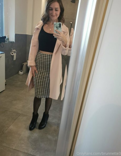 brunnette3 top model pics