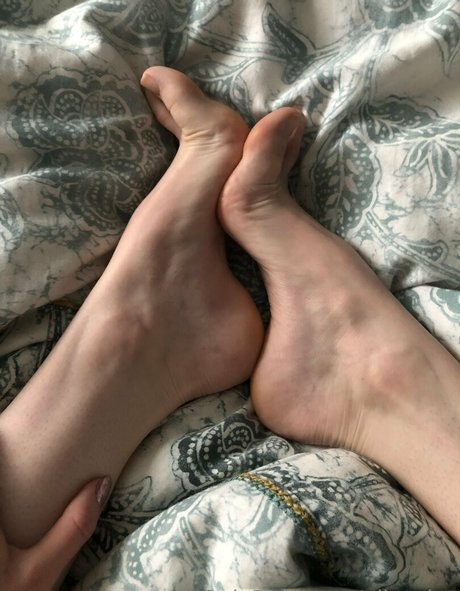 alixsoles pretty pornstar picture