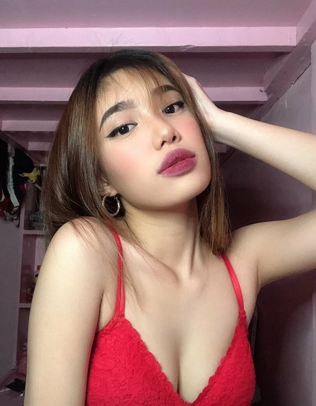 Pinay Gems model exclusive images