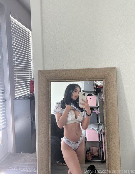 PrinncessJaz erotic star images