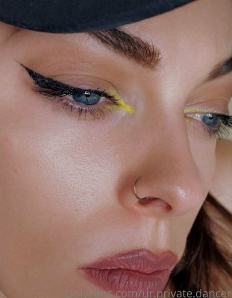 urr private dance art actress pictures