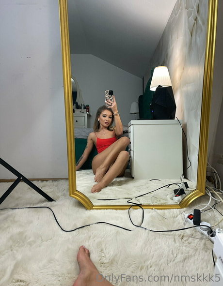 nmskkk5 porn model img
