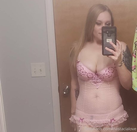 nastacialove model erotic picture