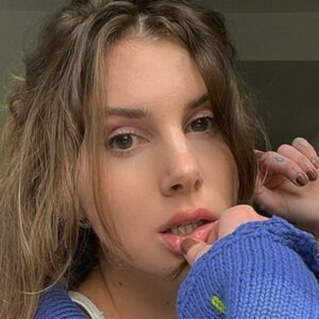 Josiexmoon pretty model galleries