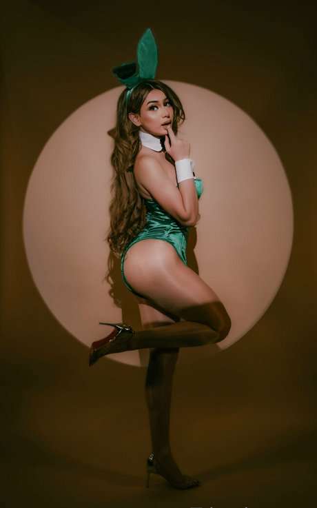 petite brunette onlyfans porno picture