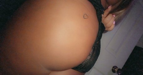 tierratheblonde model art pic