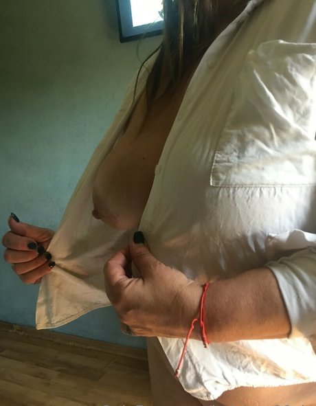 ladylara98vip porn actress pic