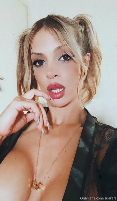 suarars high quality actress picture