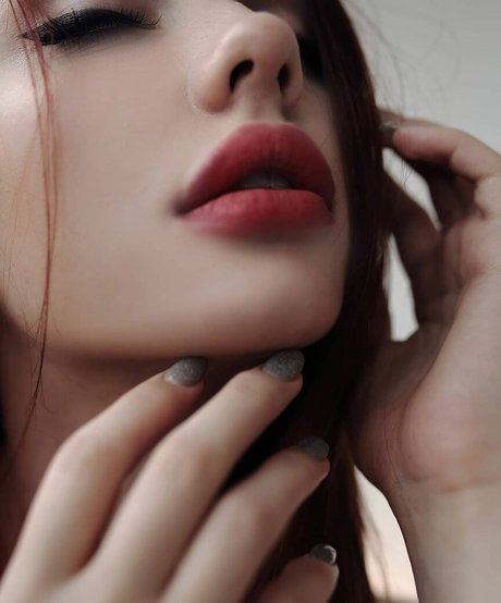 PrincessYana erotic star pictures