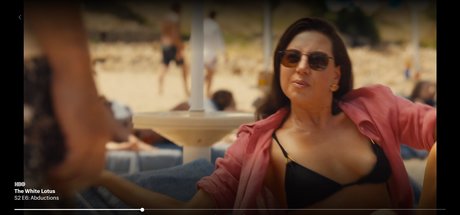 Aubrey Plaza sexy model photos