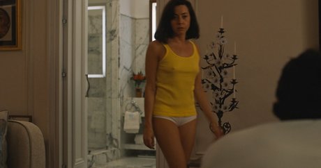 Aubrey Plaza naked star archive