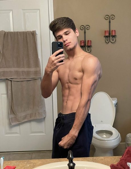 coolestdude898 exclusive pornstar gallery