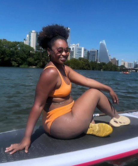 DefinedByKy pornstar erotic photos