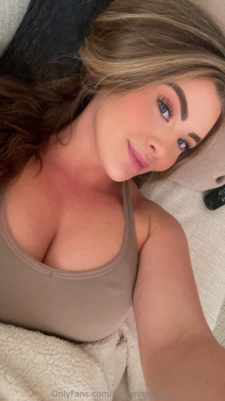 Itssammieraee star sexy img