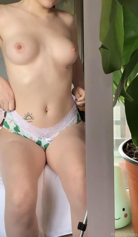 Fiona Sprouts sex star image