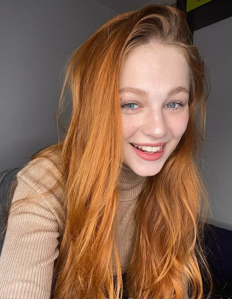 rivers irl star pornographic image