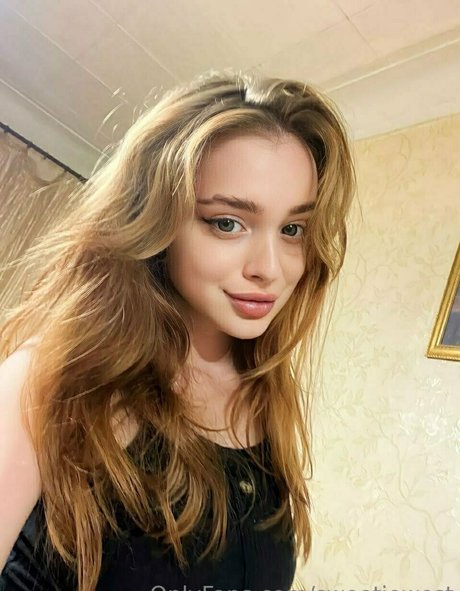 sweetiewest high quality pornstar img