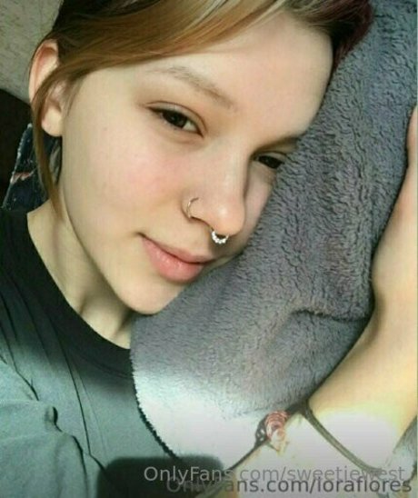 sweetiewest exclusive star pic