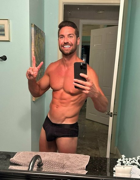 jimmy only pretty star image