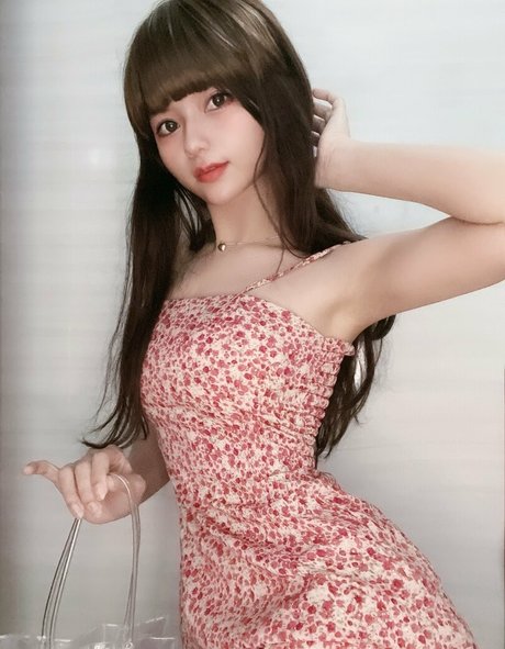 micacos nudes star img