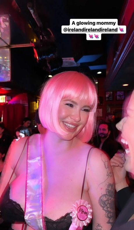 Ireland Baldwin sex star pictures