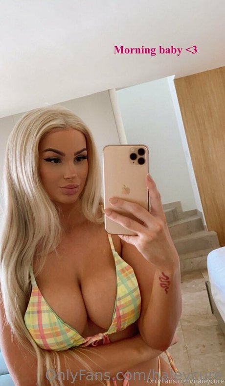 haleycure sexy star pics