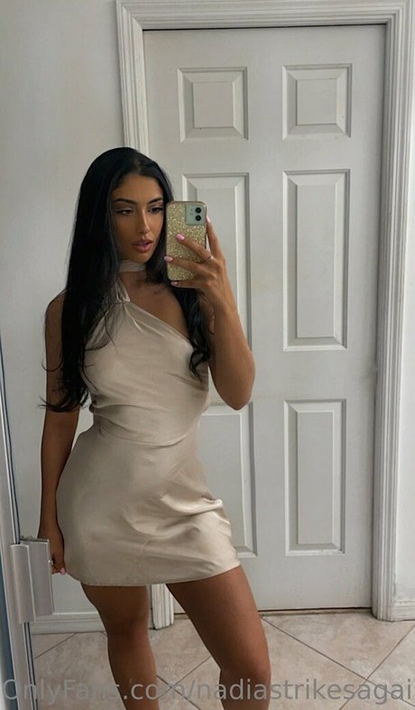 nadiastrikesagain star free picture