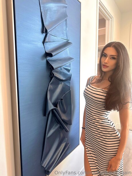 nadiastrikesagain best pornstar images