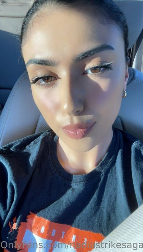 nadiastrikesagain star pretty pictures