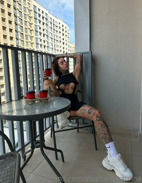 Stephanie Paul model high quality picture