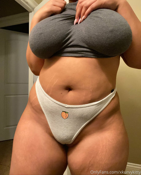 xkurvykittyfree perfect model pictures