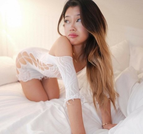 Ivy Erino naked actress pic