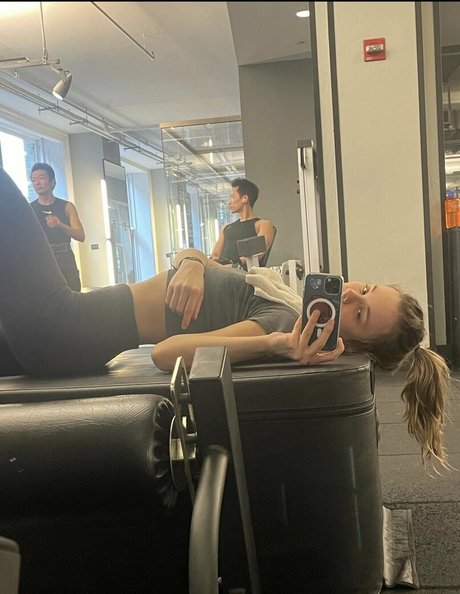 Dasha Nekrasova hot pornstar picture