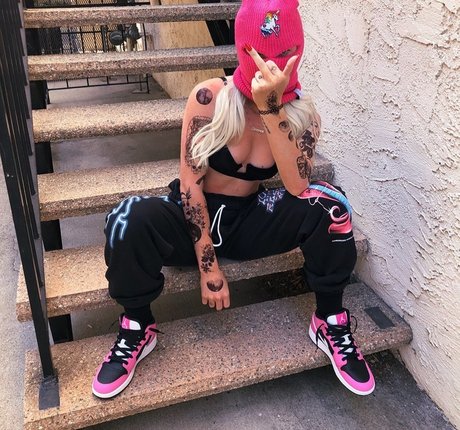 young onlyfans best pictures