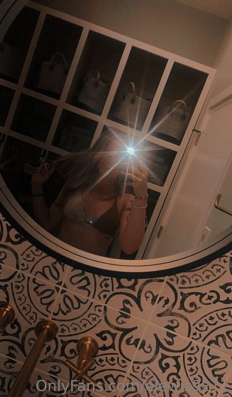 elewis9212 star galleries