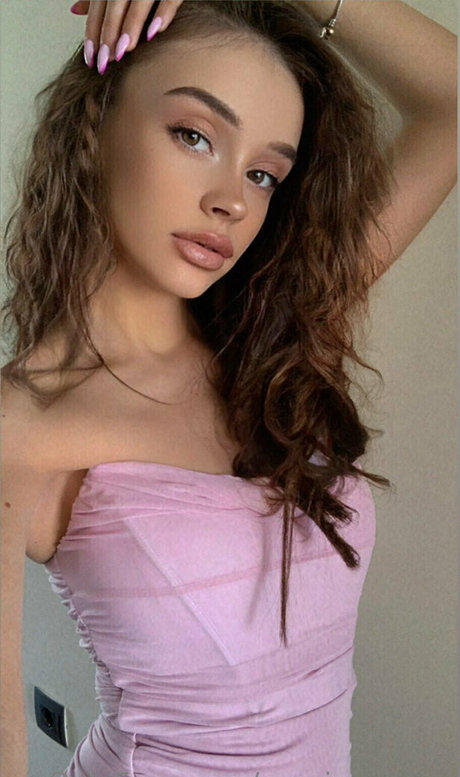 aryaincollege nude pornstar pictures