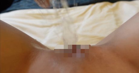 Roku Kuroi sex star image