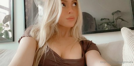 swegirlmafia naked star pics