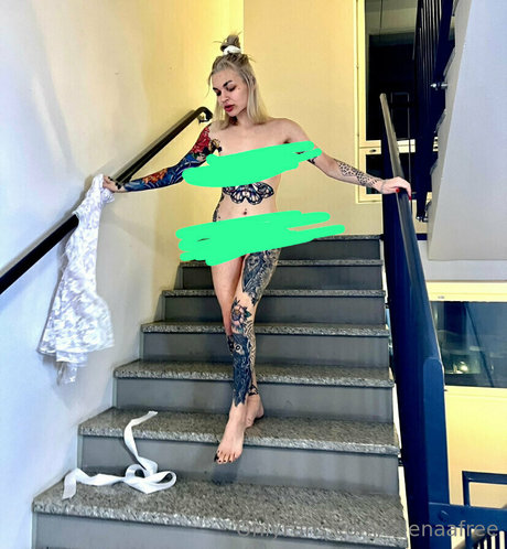 ellenaafree thumbnail