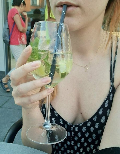 milashiroki art actress pictures