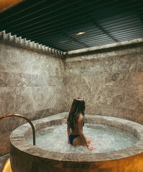 Anna Marcelo adult star pic