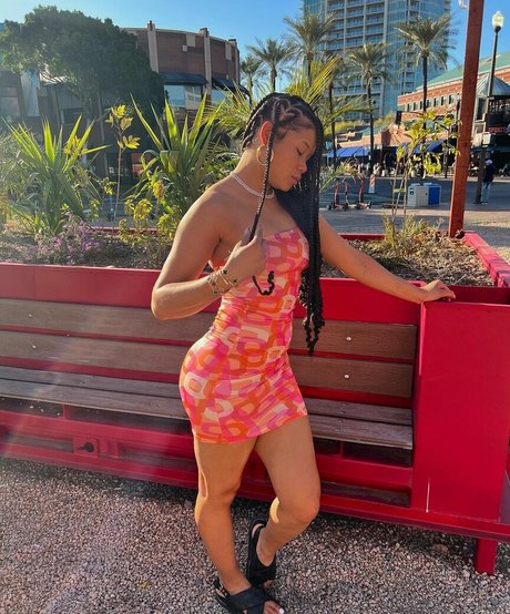 Storm Reid high quality actress photo