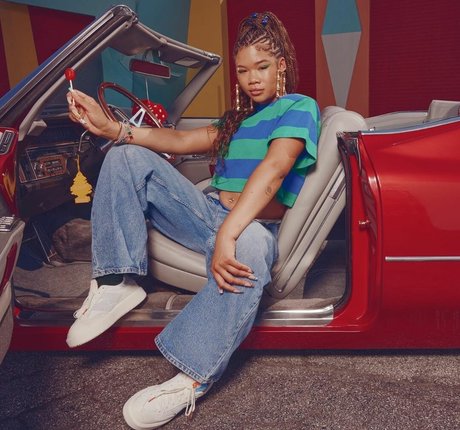 Storm Reid model pornographic pictures