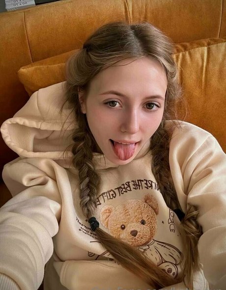 katyasun pornstar top pic