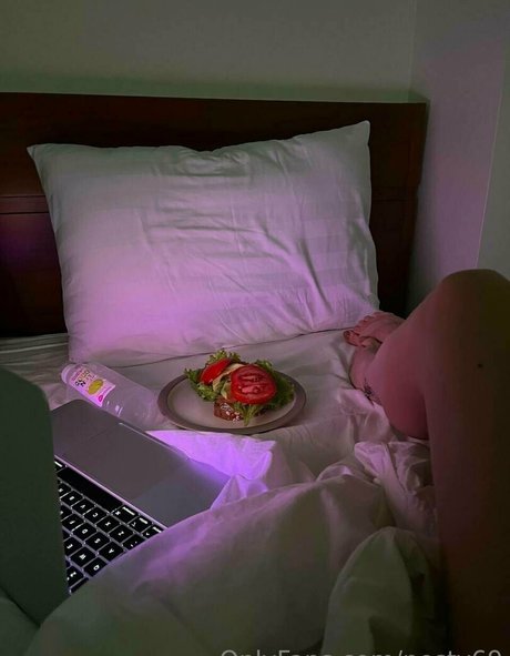 nesty69 model exclusive img