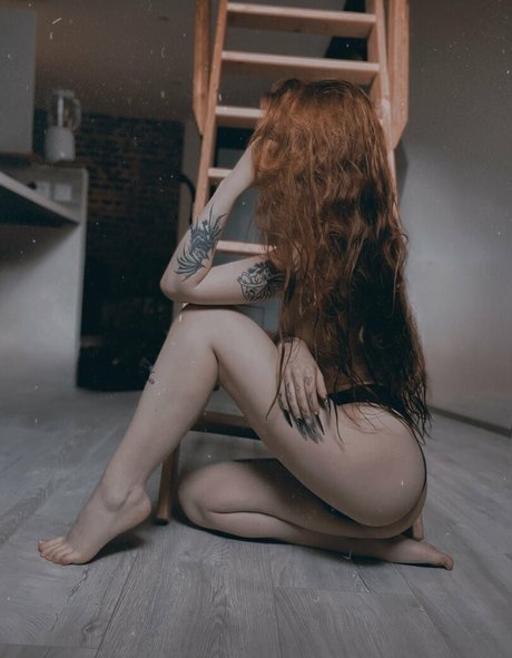 selenophiliaa naked star photo