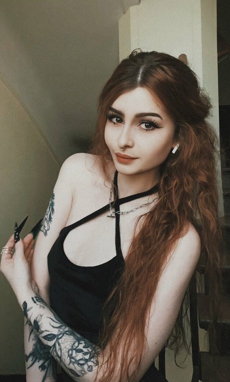 selenophiliaa exclusive pornstar photos