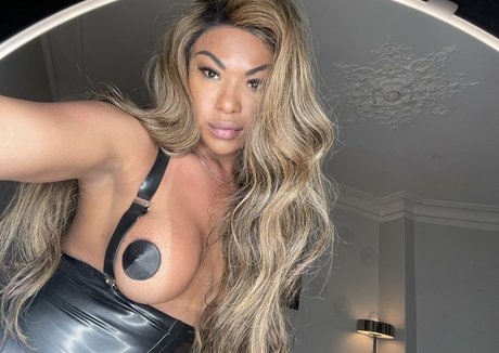 Walleskafelix_ exclusive model gallery