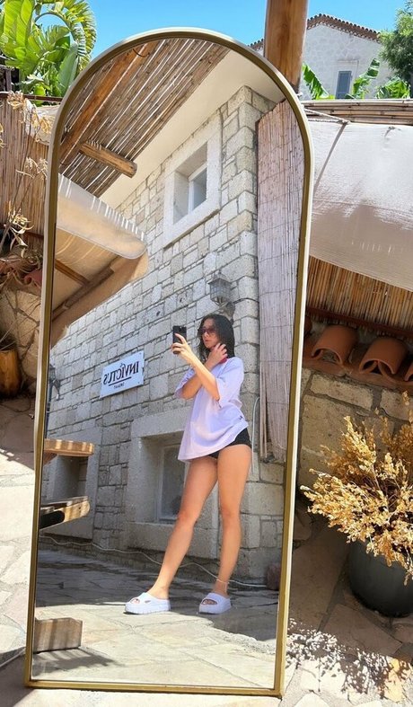 Atavratmiyav star image